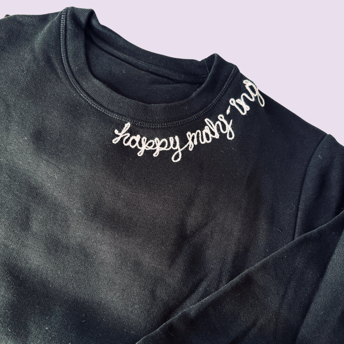 CREWNECK SWEATSHIRT: HAPPY MAHJ-ING CHAINSTITCH