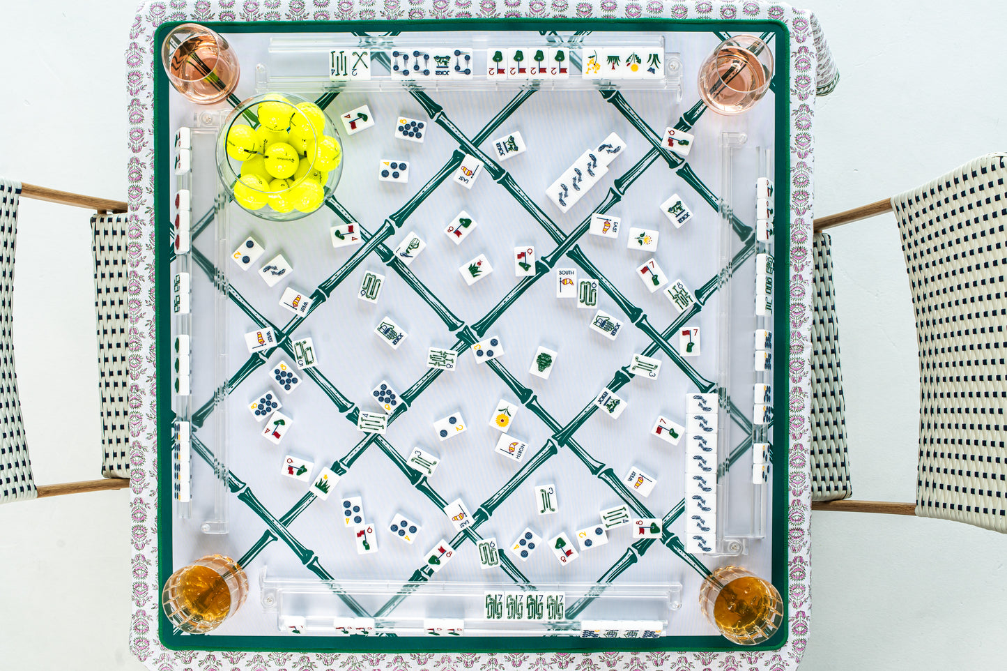 THE COUNTRY CLUB SET -  MAHJONG TILES:  WINNING WHITE