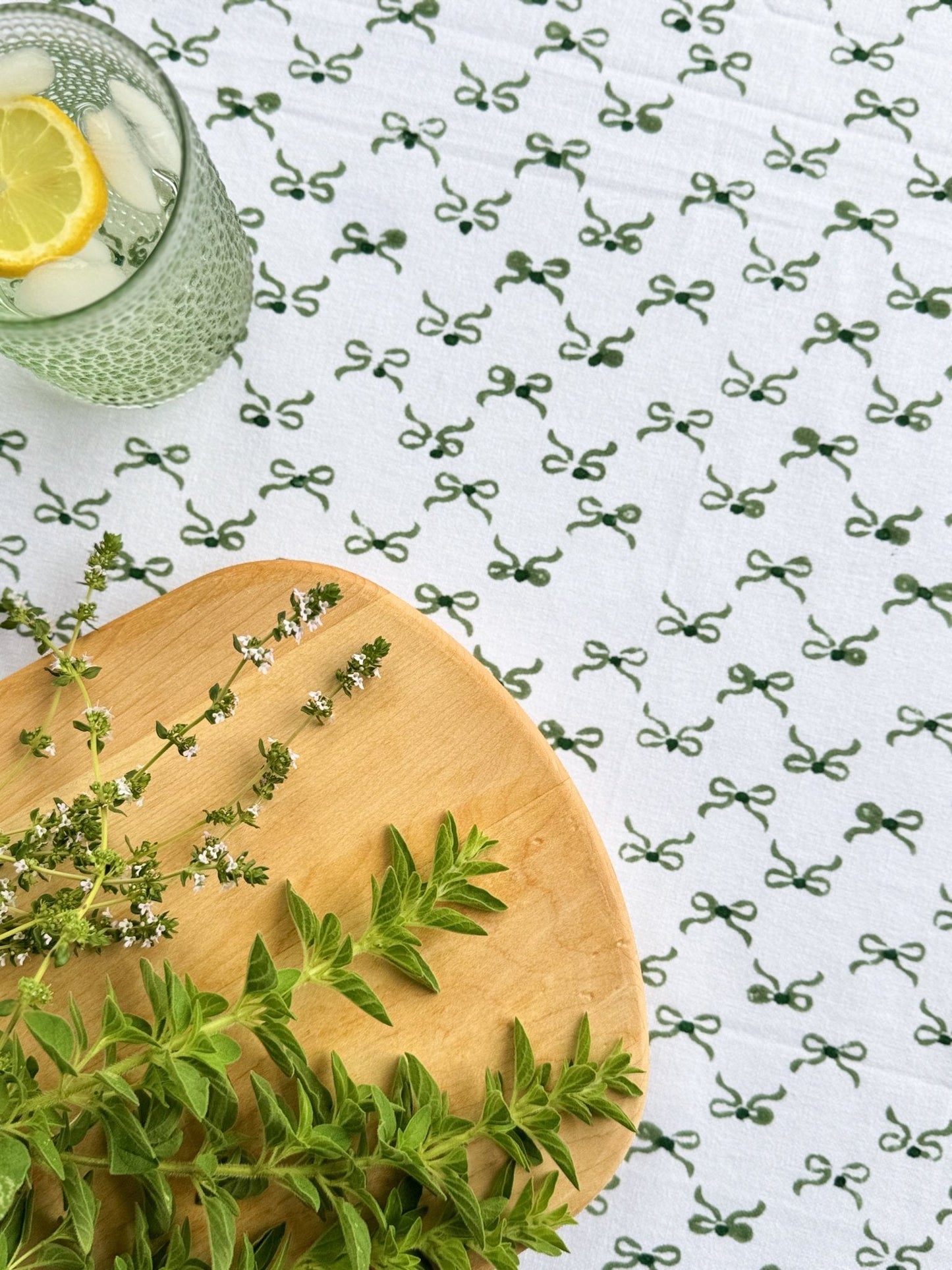 Table Throw - Bow, Sage & Evergreen